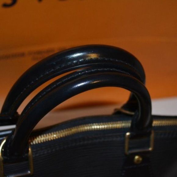 Louis Vuitton Alma Epi Black Satchel - Picture 15 of 16